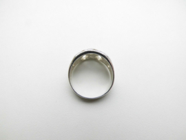 Zilveren vlecht ring.