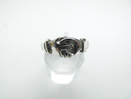 Zilveren vriendschap ring.