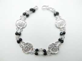 Zilveren chinees karakter "Geluk" zwarte kralen bracelet.