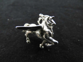 Zilveren eenhoorn "Pegasus" hanger.