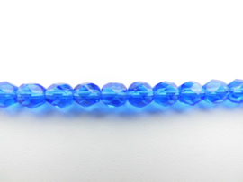 Hemel blauwe kralen snoer met zilveren sluiting. (60 cm)