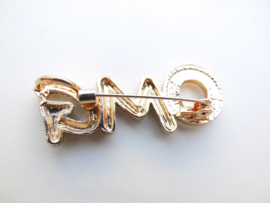 Broche OMG.