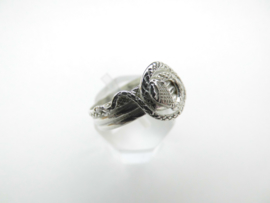 Zilveren slangen ring. ( klein )