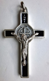 Benedictus kruis in doos | zwart | 53 mm