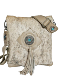 Soft Amber Koeienhuid Pooja met turquoise steen