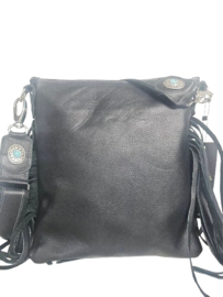 Zwart lederen croco Dewi met franjes en turquoise steen (Custom made)