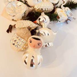 Set 2 vintage zilveren kerstballen