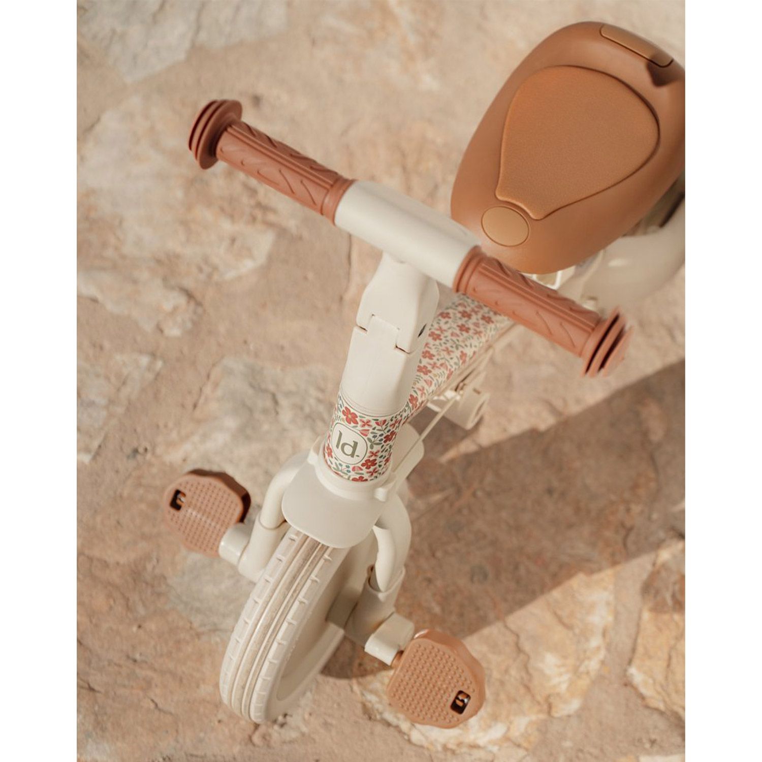 Little Dutch 4 in 1 Driewieler met Duwstang Sunny Flower + GRATIS Naam