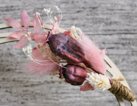 Houten Naamcirkel met droogbloemen papaver / roze / wit en eigen tekst