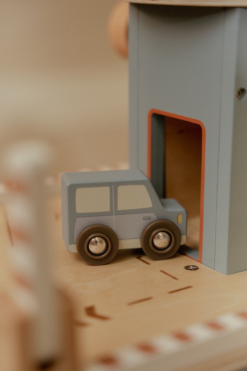 Little Dutch houten Garage met of zonder geboortegegevens