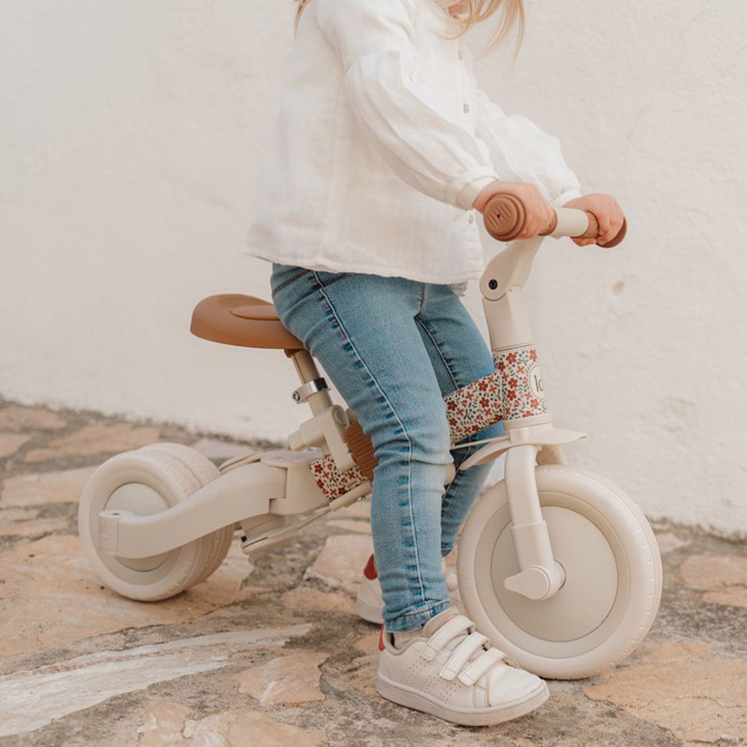 Little Dutch 4 in 1 Driewieler met Duwstang Sunny Flower + GRATIS Naam