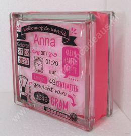 Glazen geboorteblok meisje Welkom op de wereld met verlichting