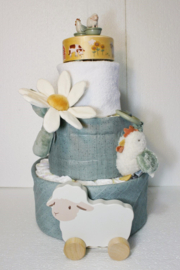 Luiertaart Little Dutch little Farm met muziekdoosje, eventueel met naam 3-laags