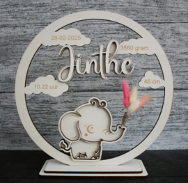 Houten Geboortebord Olifant met droogbloemen roze