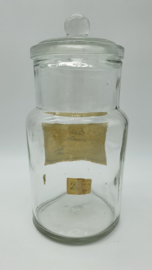 Oude glazen pot uit drogisterij (2)