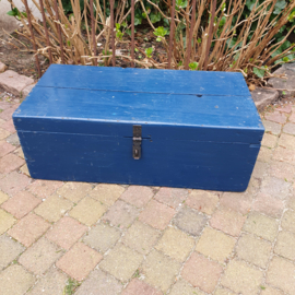 Stoere blauwe kist