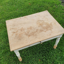 Sleetse, brocante tafel