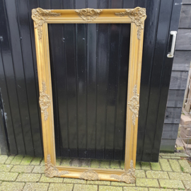 Grote, houten, goudkleurige lijst 1.40 x 80