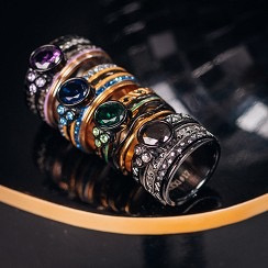 Vulring Rock Black Diamond Black