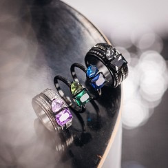Vulring Romance Black Diamond Black