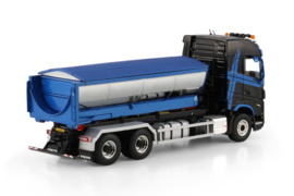 Premium Line; VOLVO FH5 GLOBETROTTER RIGED TRUCK WITH HOOKLIFT SYSTEM 6X4 + ASPHALT CONTAINER
