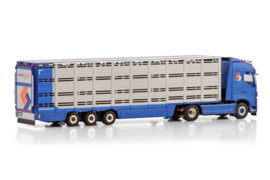 Groot Zevert; VOLVO FH4 GLOBETROTTER 4X2 LIVE STOCK TRAILER - 3 AXLE