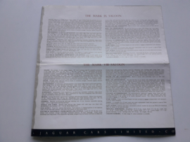 Brochure : On choosing a Jaguar