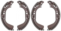 Remschoenen set Toyota Landcruiser 2.4D,3.0TD 1990 tot 2002(Remsysteem Akebono)295x50