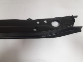 Radiateurbalk Toyota Yaris 1999-2005
