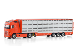 Van Dijk; VOLVO FH5 GLOBETROTTER 4X2 LIVE STOCK TRAILER - 3 AXLE