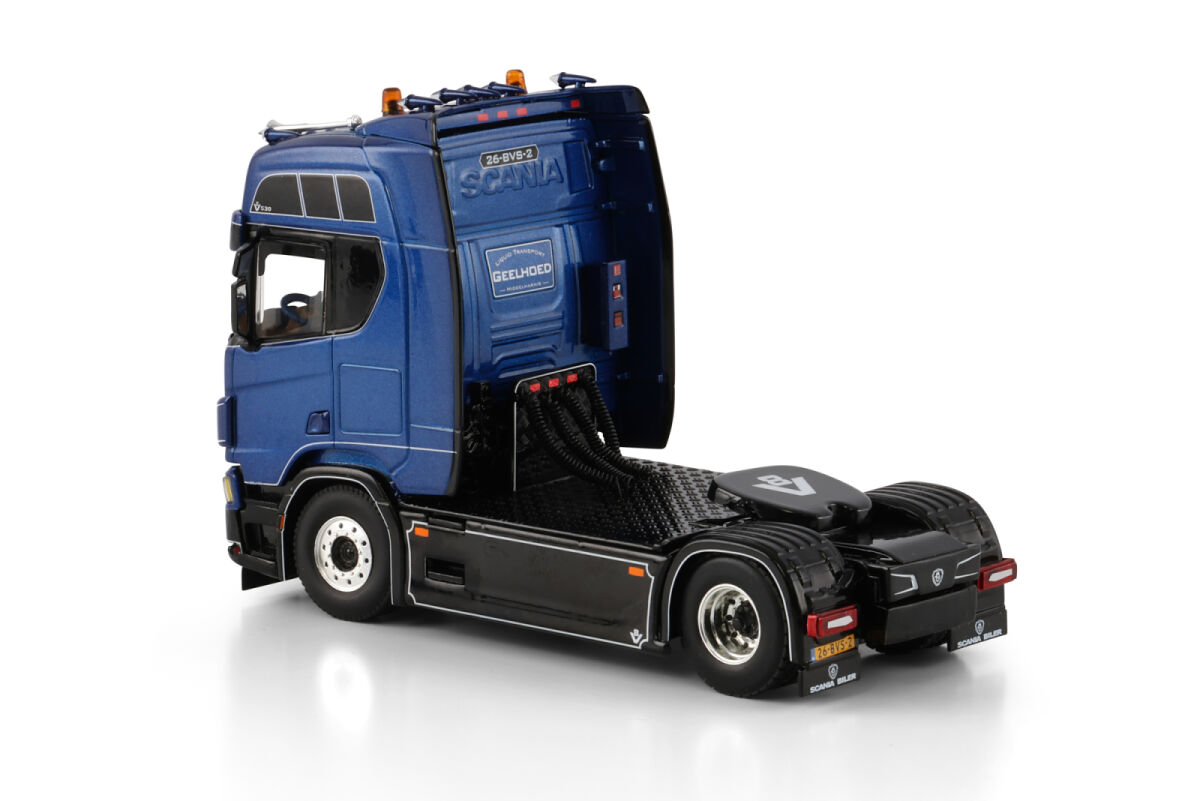 Geelhoed; SCANIA R HIGHLINE CR20H 4X2