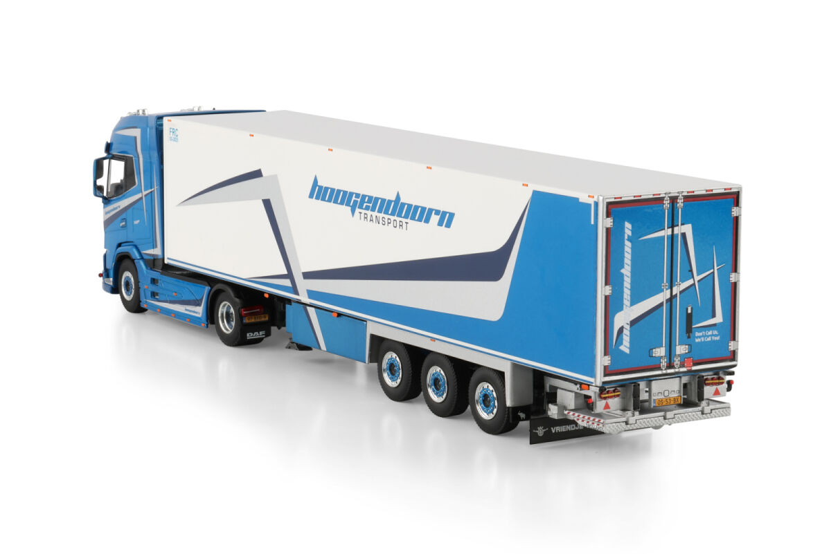 Andre Hoogendoorn Transport; DAF XG+ 4X2 REEFER TRAILER - 3 AXLE
