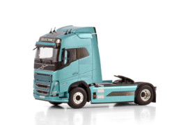 PREMIUM LINE; VOLVO FH5 GLOBETROTTER ELECTRIC 4X2