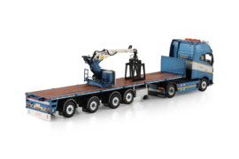 A. Oldenhuis transport; VOLVO FH5 GLOBETROTTER XXL 4X2 BRICK TRAILER - 4 AXLE