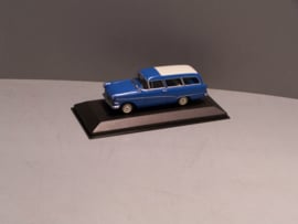 Opel Rekord P1 Caravan blauw