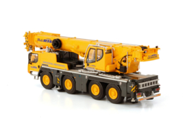 M.J. VAN RIEL; LIEBHERR LTM 1090-4.2