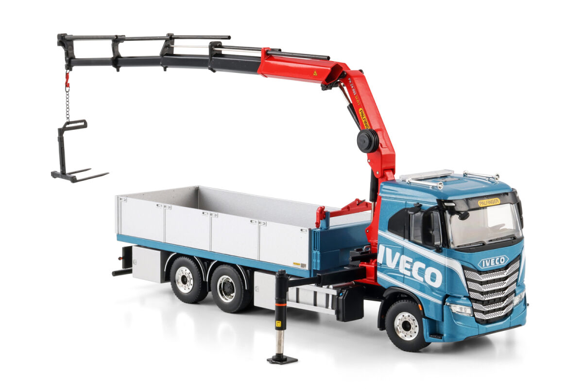 Premium Line; IVECO S-WAY AS LOW RIGED FLATBED TRUCK 6X2 TAG AXLE WITH PALFINGER PK 24.001