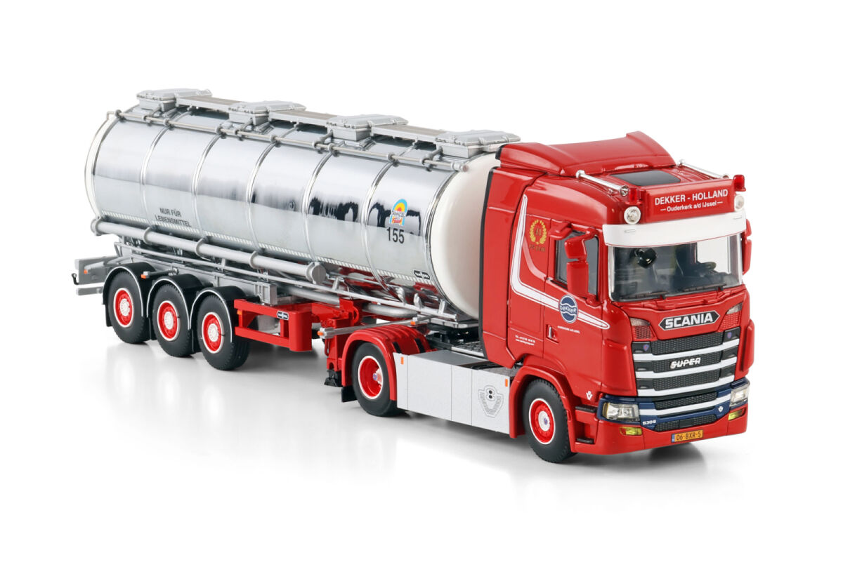 Dekker Tanktransport BV; SCANIA S NORMAL CS20N 4X2 TANK TRAILER - 3 AXLE