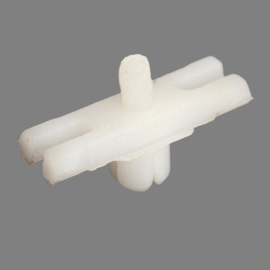 Plaatmateriaal clipje Volkswagen Golf mk1 1974 tot 1984