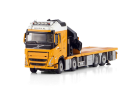 Mourik; VOLVO FH5 GLOBETROTTER 8X2 TAG AXLE RIGED FLATBED TRUCK 8X2 TAG AXLE WITH PALFINGER