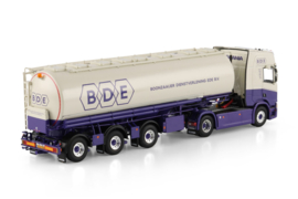 BDE dienstverlening bv; SCANIA R HIGHLINE CR20H 4X2 ANIMALFEED BULK TRAILER - 3 AXLE