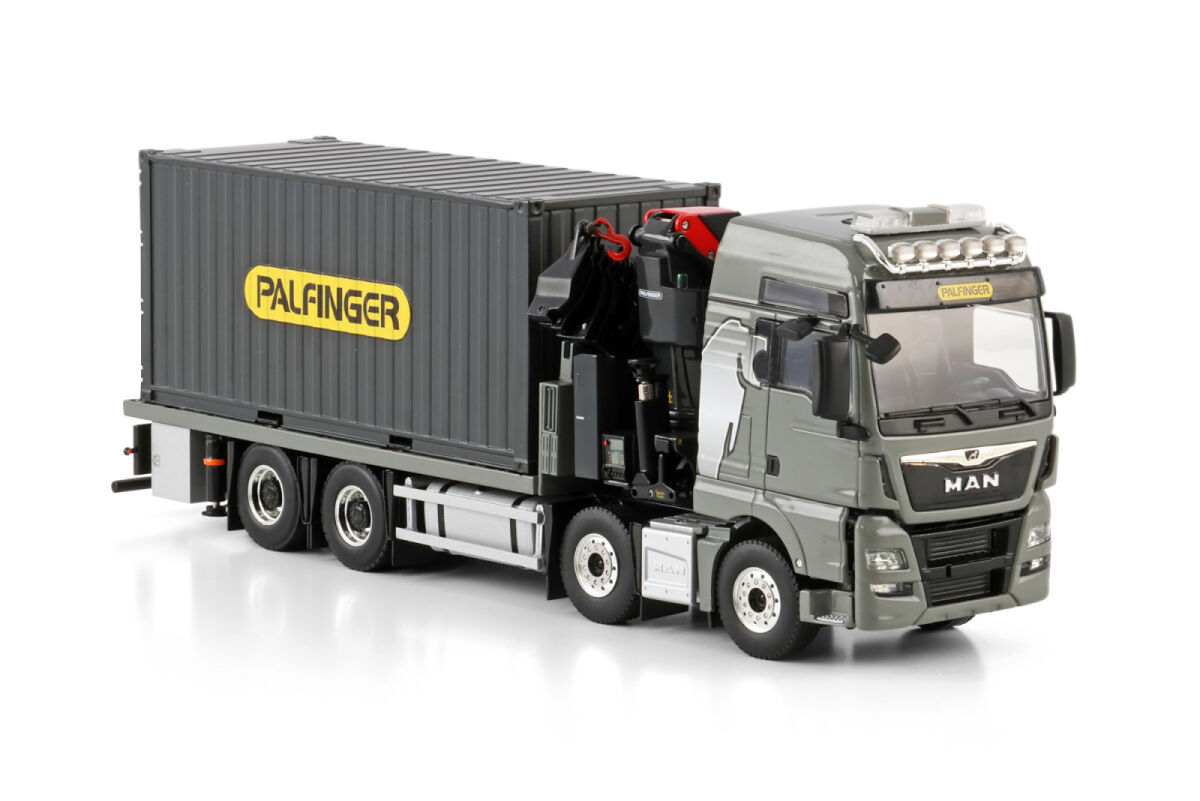 Premium Line; MAN TGX XXL EURO 6C (FACELIFT) RIGED FLATBED TRUCK 8X4 WITH PALFINGER PK 480 TEC + 20FT CONTAINER