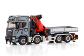Premium Line; SCANIA R HIGHLINE CR20H 8X2 TAG AXLE WITH PALFINGER PK 1350 TEC