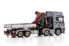 Premium Line; SCANIA R HIGHLINE CR20H 8X2 TAG AXLE WITH PALFINGER PK 1350 TEC