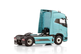 PREMIUM LINE; VOLVO FH5 GLOBETROTTER ELECTRIC 4X2