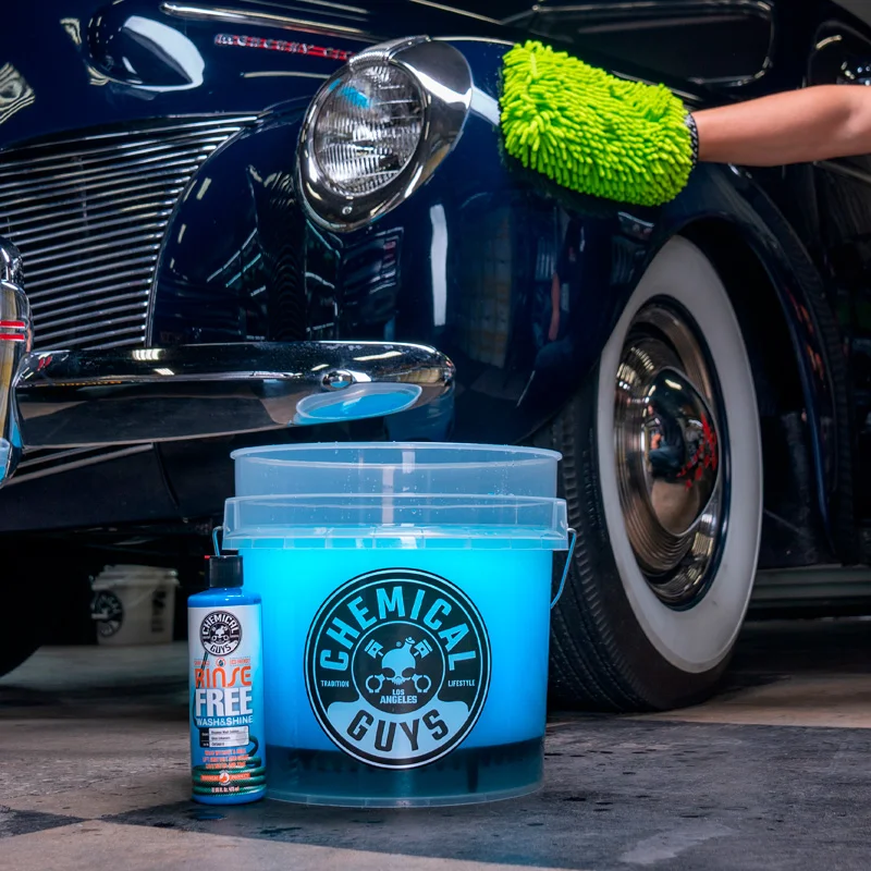 Chemical Guys Heavy Duty Ultra Clear Detailing Bucket (16L)