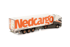 NEDCARGO; VOLVO FH5 GLOBETROTTER 4X2 BOX TRAILER - 3 AXLE