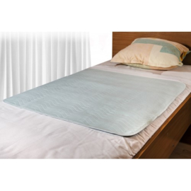 Wasbare matrasbeschermer / bed onderlegger (incontinentie)