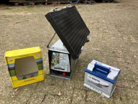 Horizont AN15 met stalen kast en 30 watt paneel en 60 Ah accu