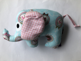 Olifant klein Lichtblauw medallion